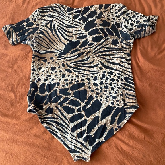 Novella Royale bodysuit - Picture 3 of 4